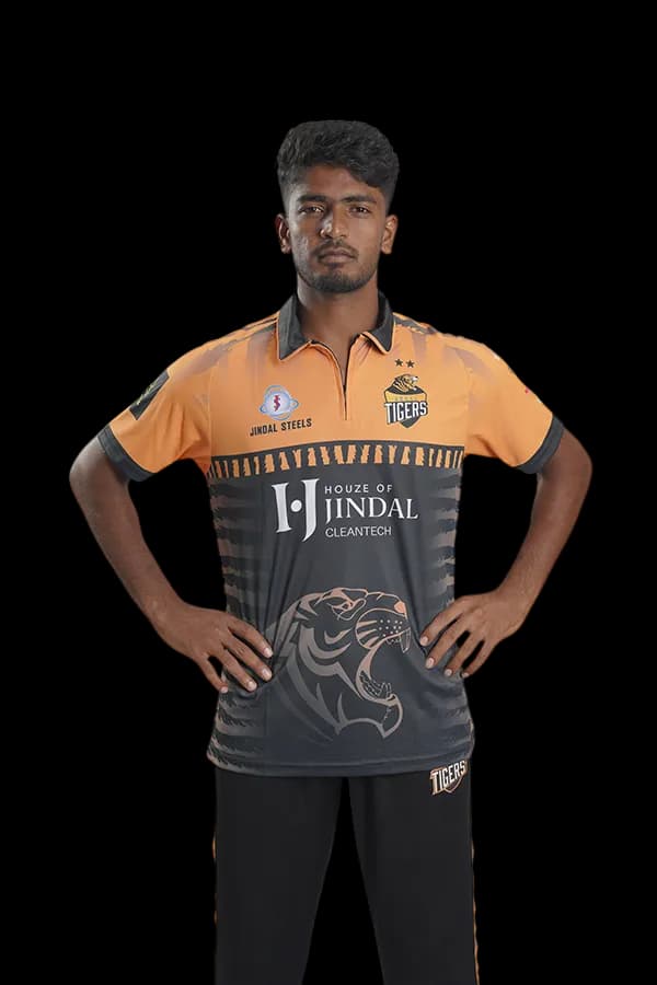 Kumar LR